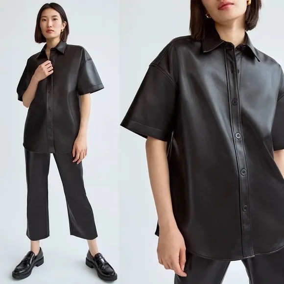 Aritzia Tops - babaton frances short sleeve shirt